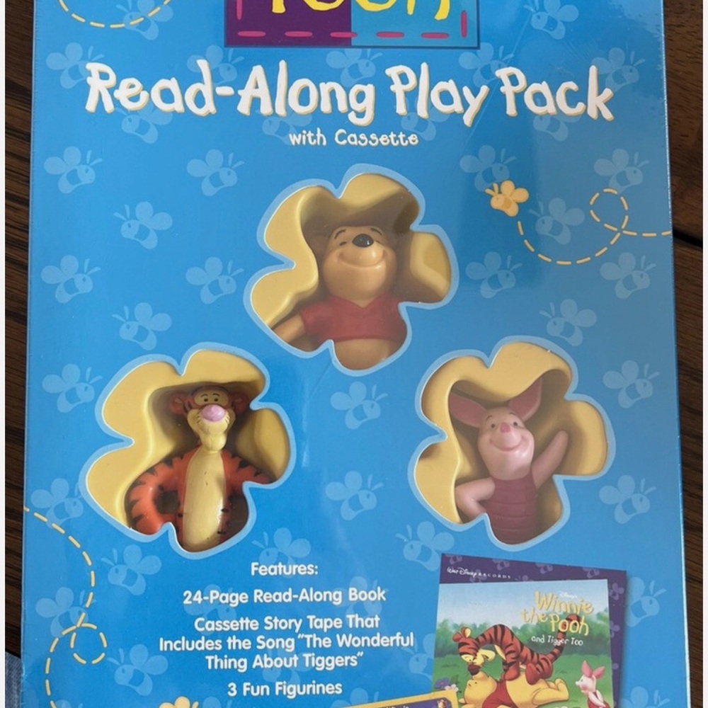 Disney’s Read-Along Play Pack - Pooh bear